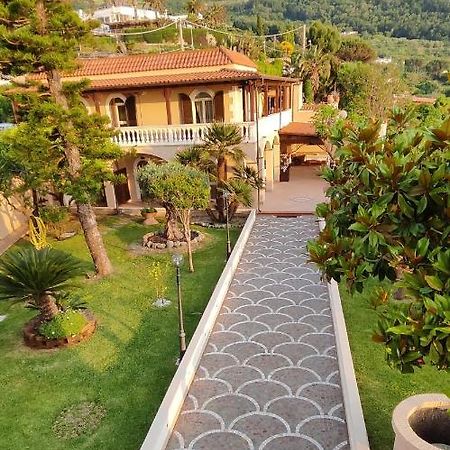Villa Antonietta อีสเกีย ภายนอก รูปภาพ