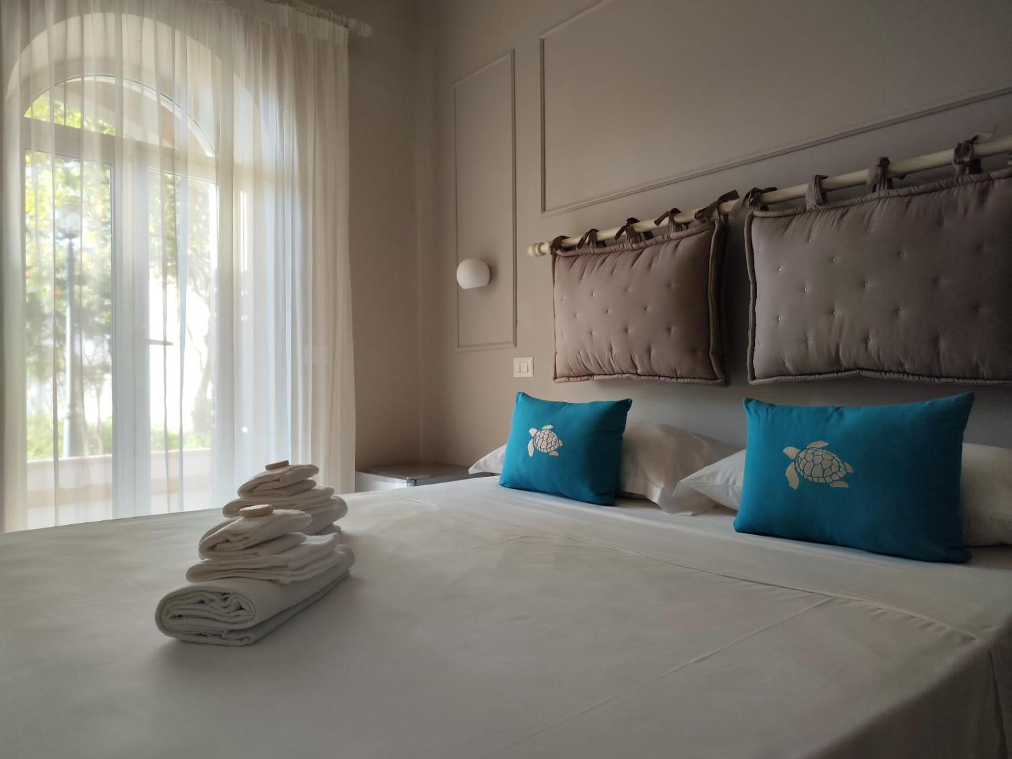 Villa Antonietta อีสเกีย ภายนอก รูปภาพ